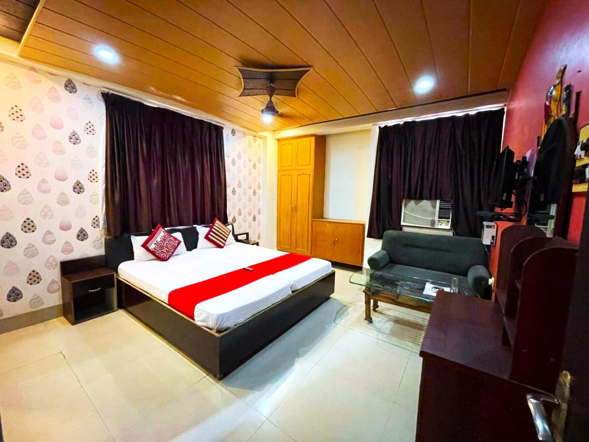 Grg R P International Patna Hotel Patna  Exterior photo